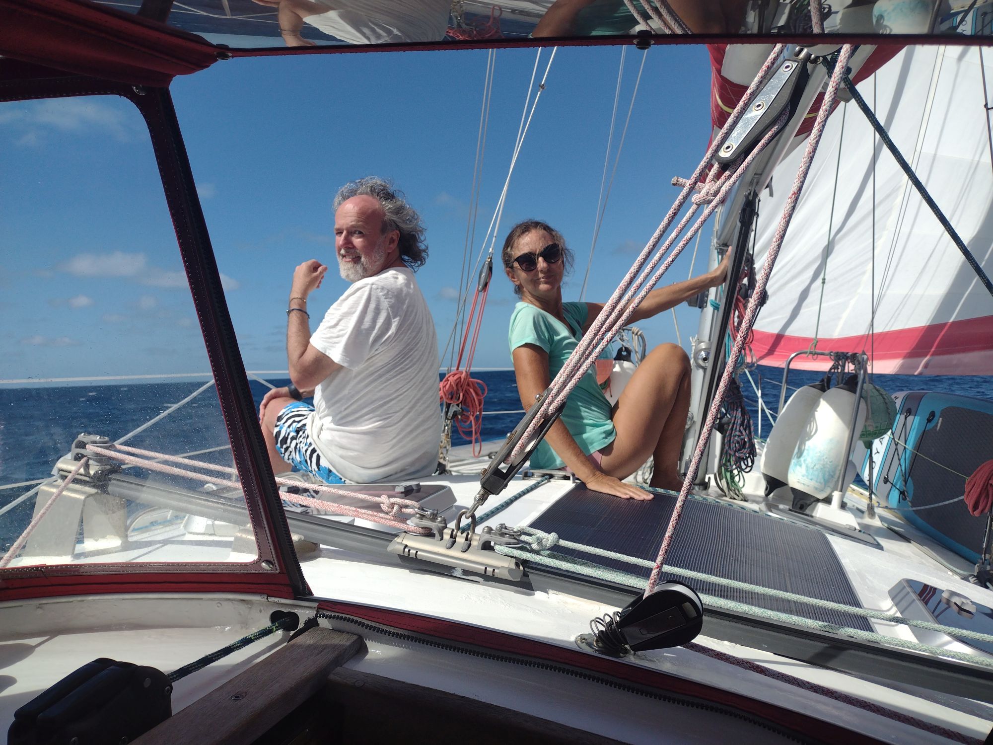 Doris und Heimo auf dem Vordeck